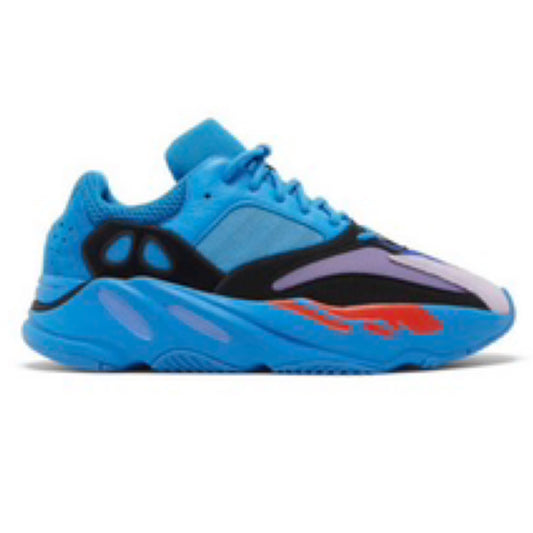 Yeezy 700 “Res Blue”